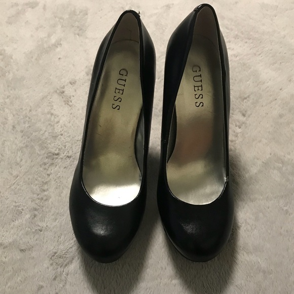 GUESS black heels - Picture 2 of 3